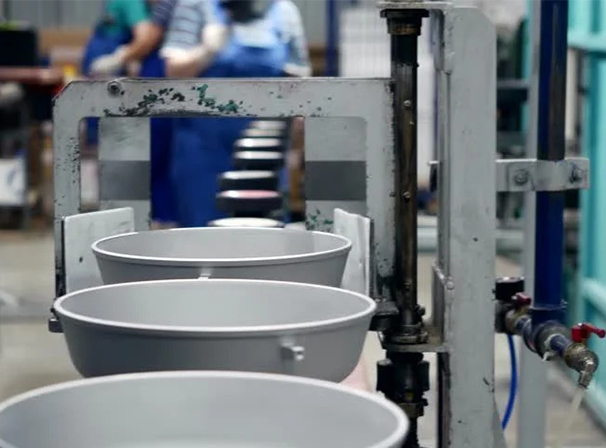 Kitchenware supplier